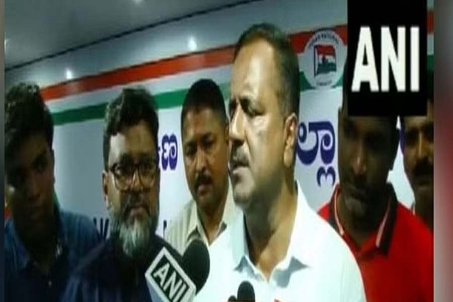 Congress’ UT Khader files nomination for Karnataka speaker