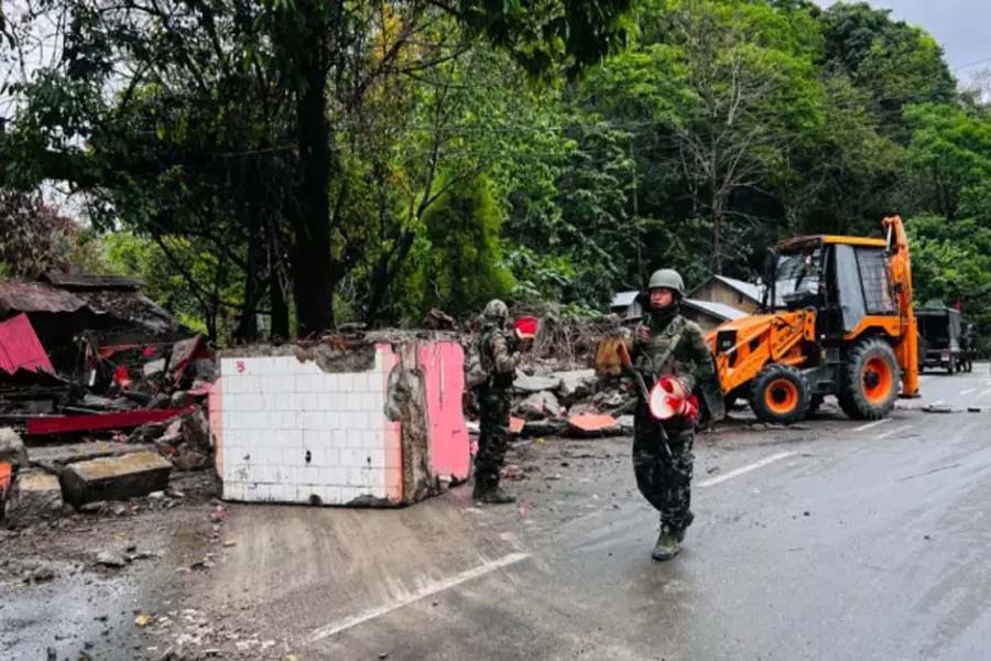 Manipur govt extends internet suspension till May 31