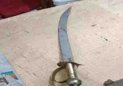 CAF jawan spread panic in village, tried to kill with sword