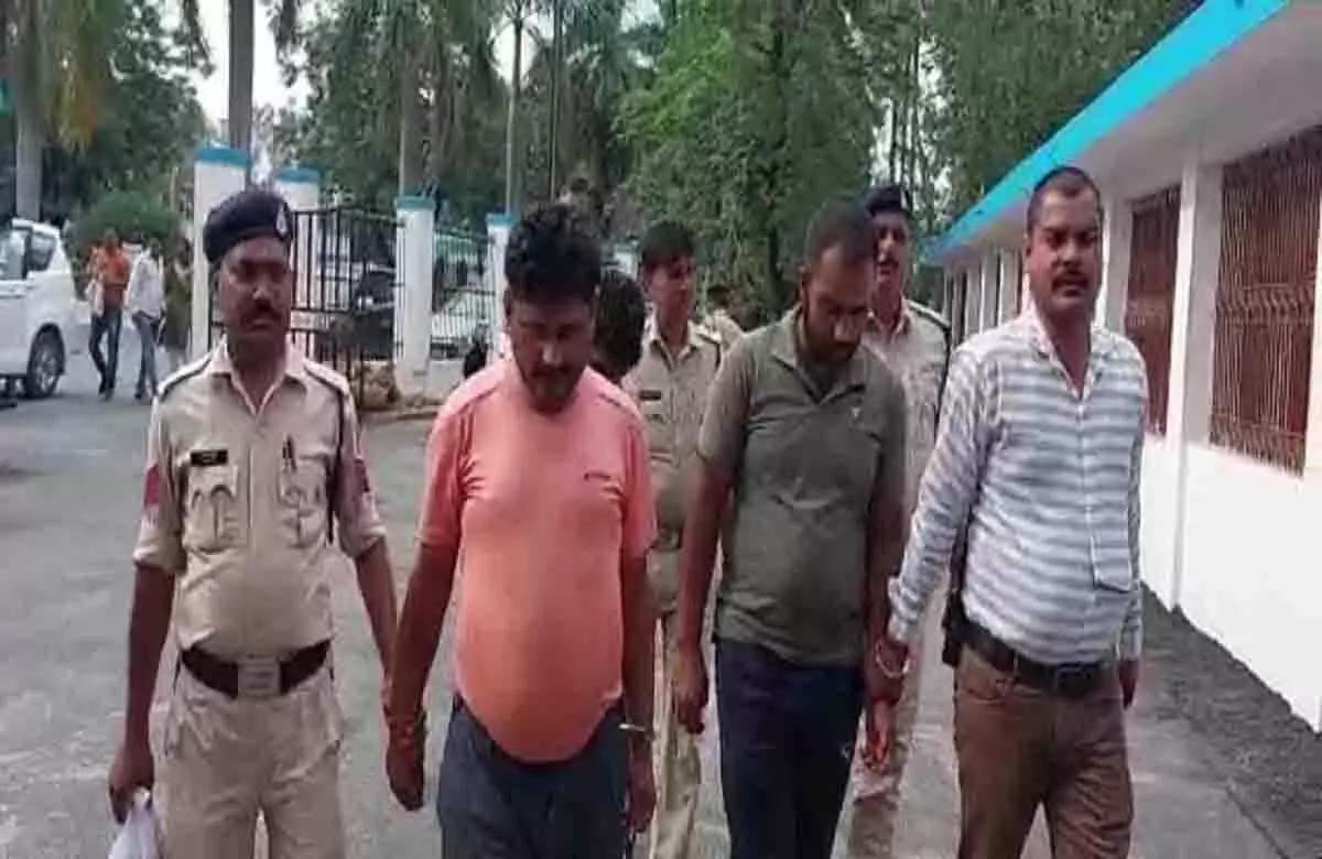 The gang caught stealing in the wedding ceremony, a teenager was also included in the accused