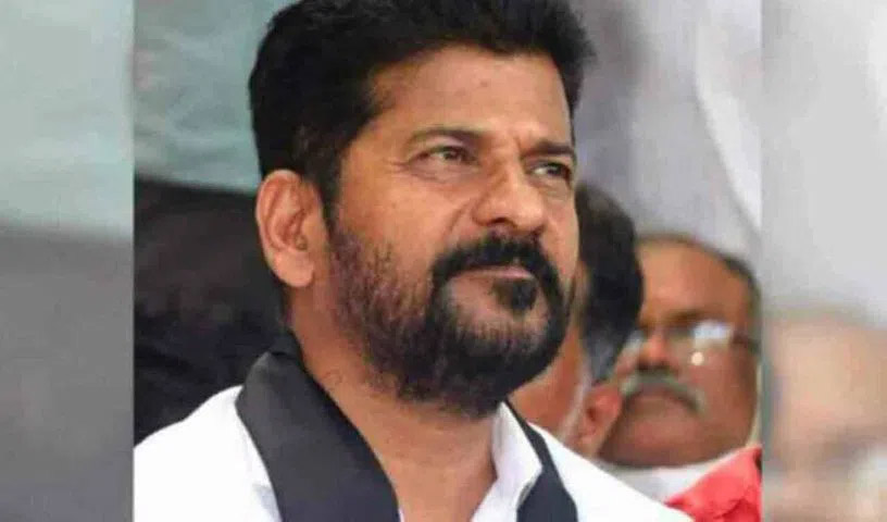 HMDA issues legal notice to Revanth Reddy on ORR issue