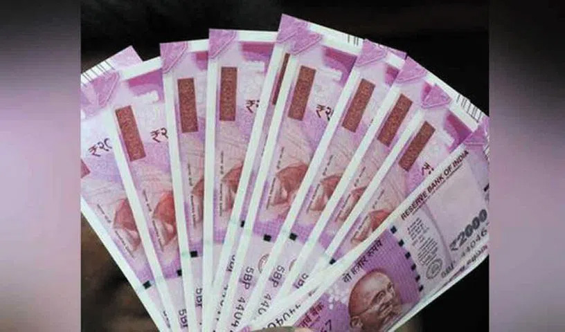 Jewellers getting more inquiries for gold after RBI withdraws Rs 2,000 notes; no panic buying