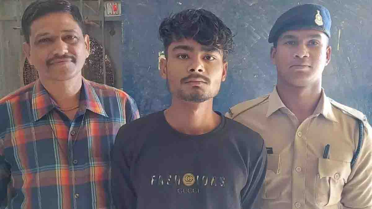 Bladebaz arrested, injured a young man near the police station