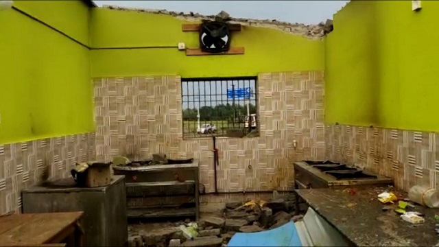 Strong wind blows roof off hotel in Odisha