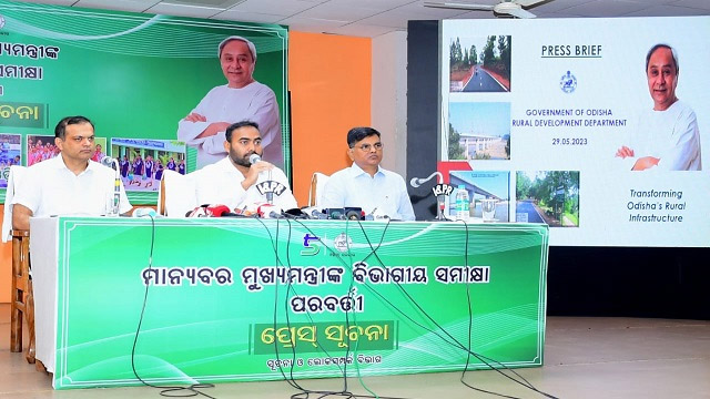 Odisha CM reviews 4 years achievement of RD Department