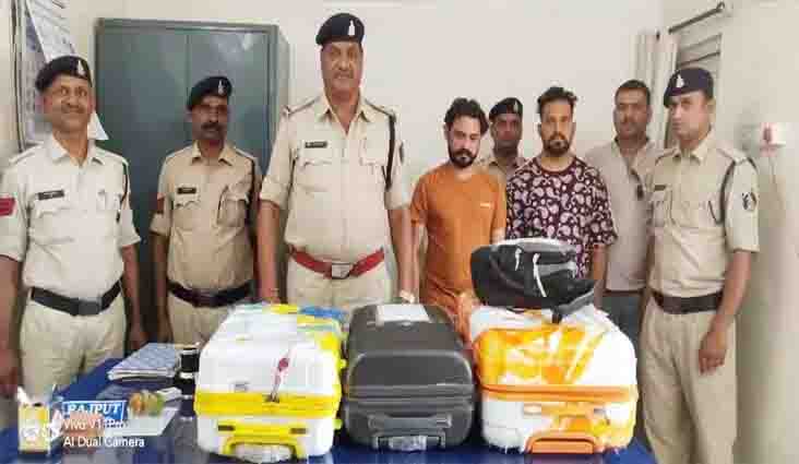 Hemp worth 5 lakh seized from train bogie, Raipur RPF takes action
