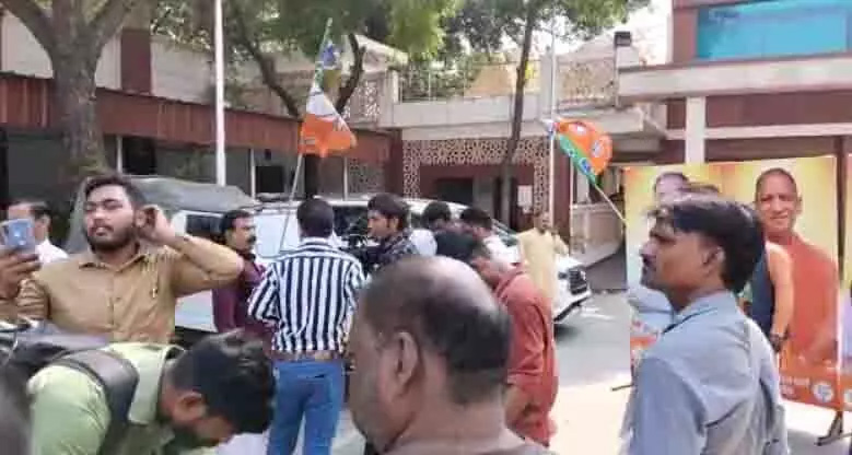 State office celebrated BJP’s victory in UP municipal elections