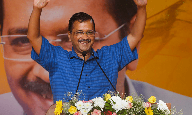 Kejriwal to meet Stalin, Soren for support against Centre’s ordinance