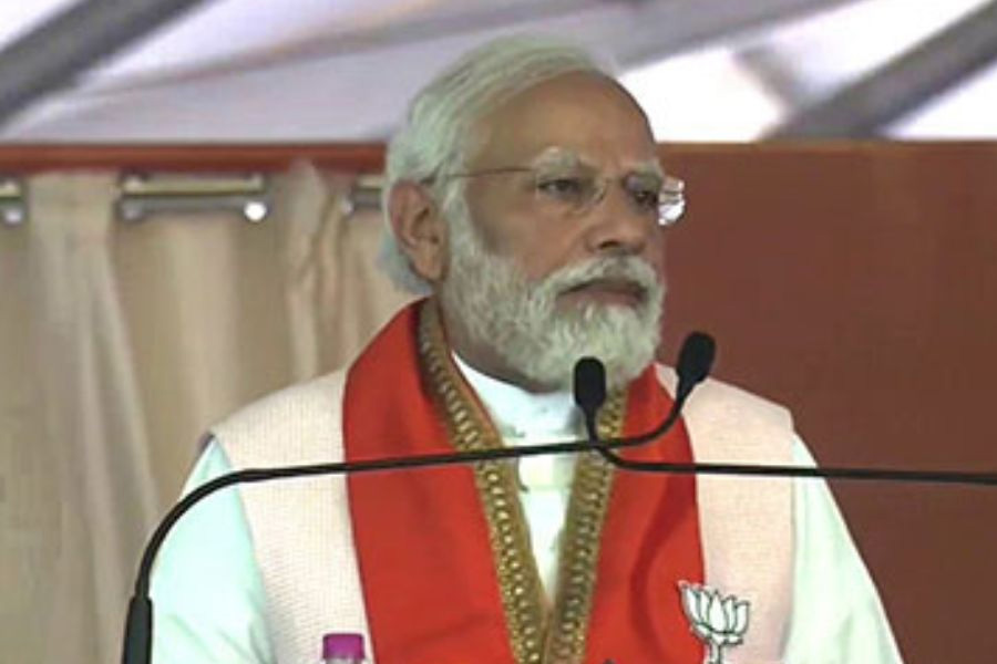 Congress wants to make Karnataka “number-1 ATM for shahi family,” says PM Modi