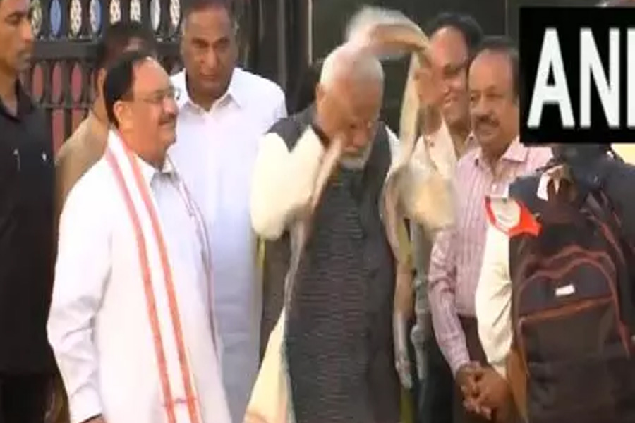 PM Modi returns to India, welcomed by JP Nadda at Palam airport