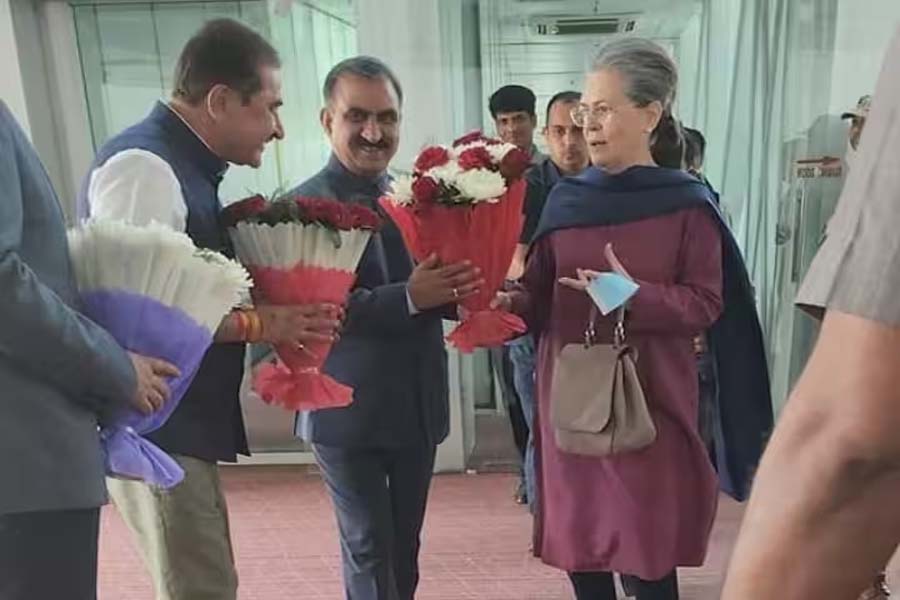 Sonia Gandhi, Priyanka In Shimla On Private Visit