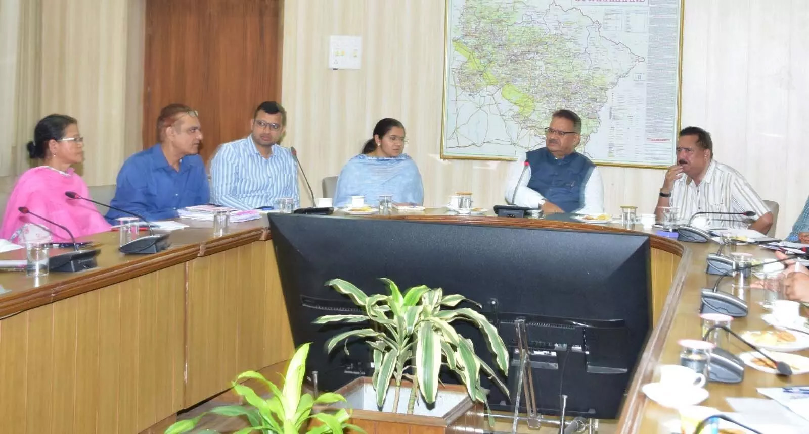 Cabinet Minister Ganesh Joshi took a meeting regarding preparations for Shri Anna Mahotsav 2023