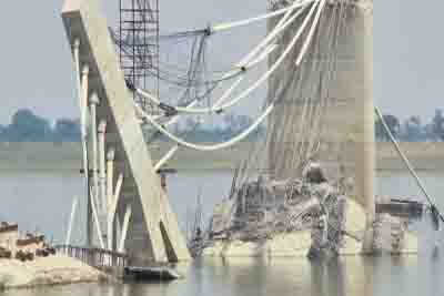 The company whose bridge collapsed in Bihar also has projects in Gujarat