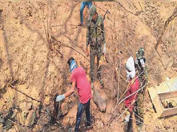 Skeleton of woman and innocent girl recovered