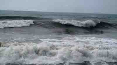 Pakistan government orders mass evacuation ahead of cyclone landfall