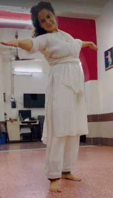 Kangana Ranaut shares video of ‘morning dance routine’ with her mentor
