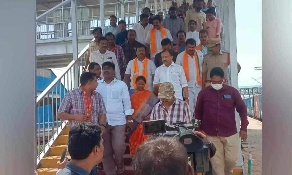 Modi giving corruption free governance: Union Minister Muraleedharan