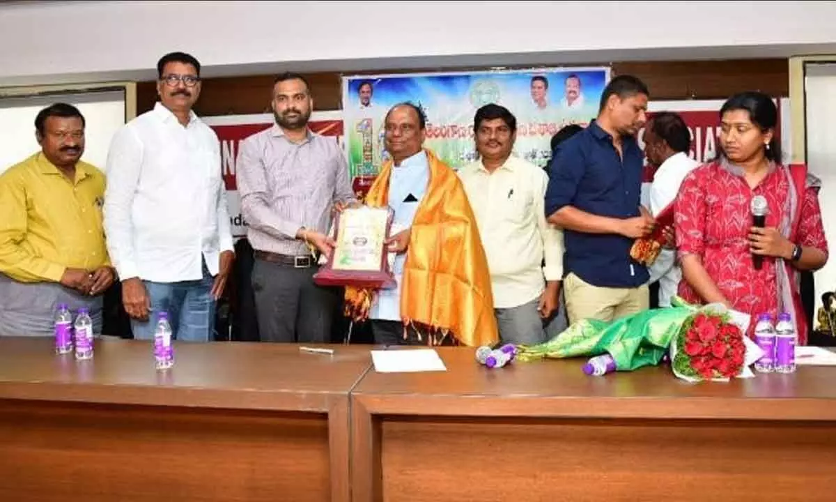 Dalit brothers created 1000 industrialists in Karimnagar: Collector RV Karnan
