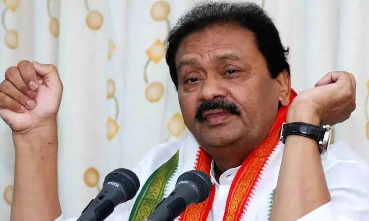 KTR’s Delhi visit aimed at sealing BJP-BRS pact: Shabbir