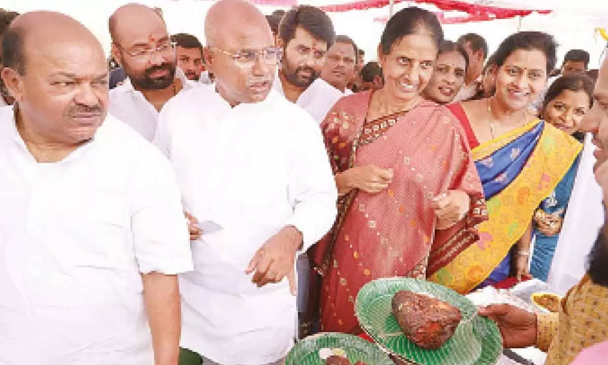 Education Minister Sabita Indra Reddy inaugurated the Fish Food Festival