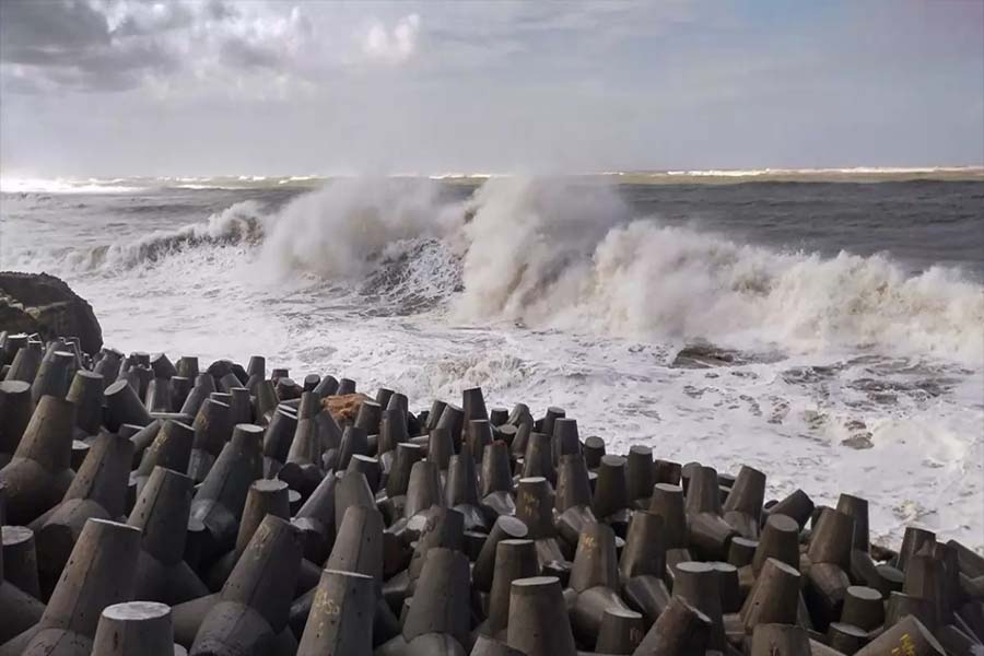 Cyclone Biparjoy Likely To Make Landfall Between Gujarat’s Kutch And Pakistan’s Karachi: IMD