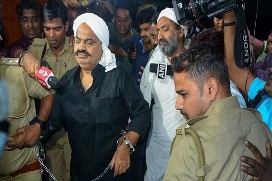 Supreme Court Lists Gangsters Atiq, Ashraf Killings For Hearing on July 3