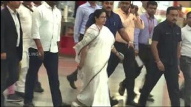 West Bengal CM Mamata Banerjee reaches Odisha