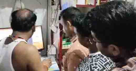 Loot of 20 lakhs from grocery merchant, police investigating footage