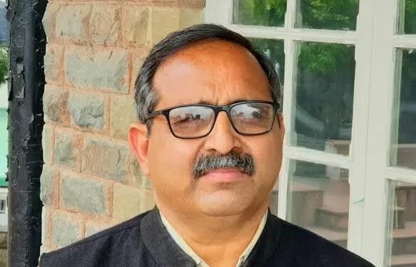 Government working under the pressure of liquor mafia: Randhir