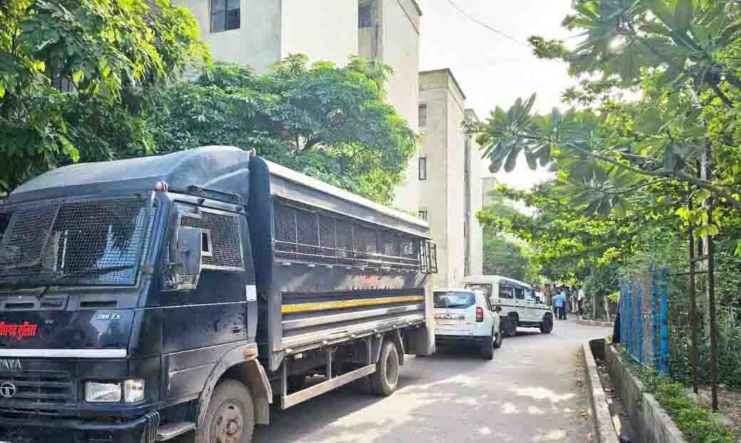 Fraud woman was running sex racket?, was absconding for many days