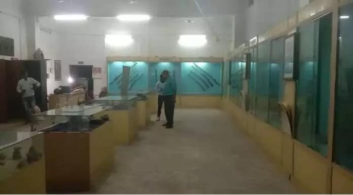 Theft in government museum, stir in archeology department