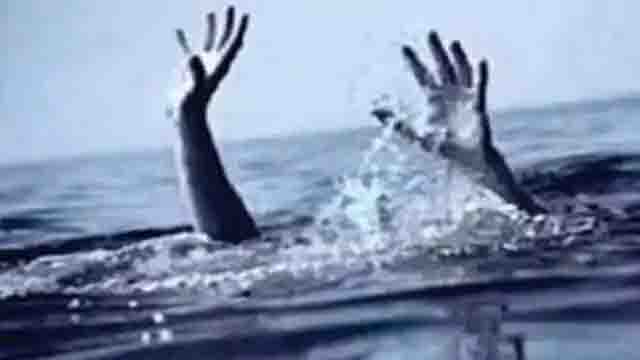 Two teenagers went missing after drowning in Gandak river