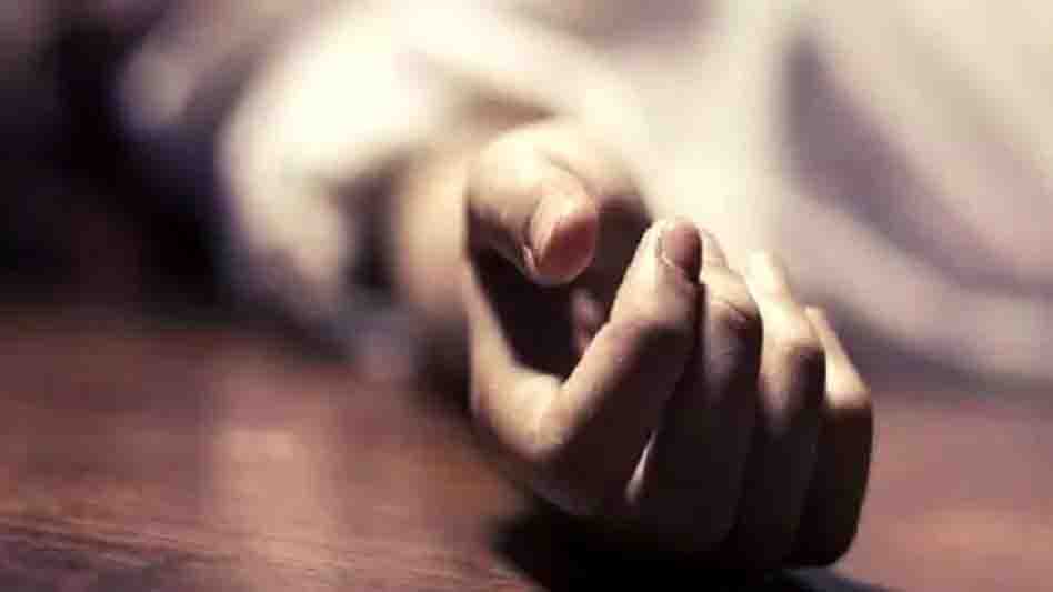 Dead body of young man and woman found hanging from tree