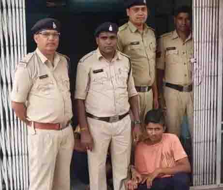 Attempted theft in Pooja shop, Kotwali police arrested the vicious