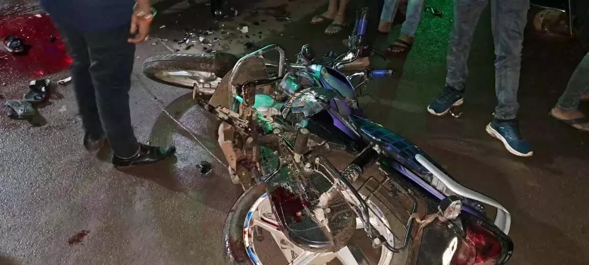 Two youths died in a horrific road accident in Raipur