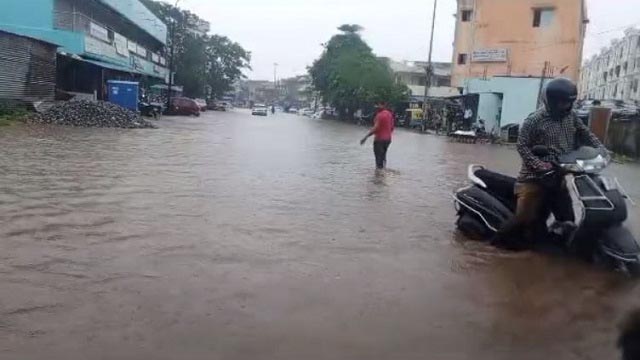 Heavy rain brings relief from heat in various parts of Odisha