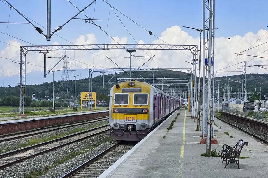 Delhi: Woman Dies Of Electrocution At New Delhi Railway Station