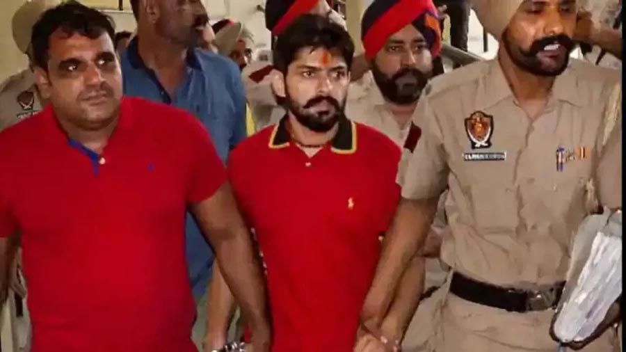Politicians and businessmen pay for threat calls: Gangster Lawrence Bishnoi