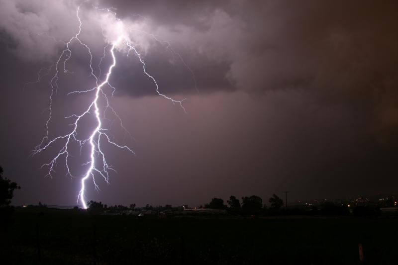 Father-in-law and daughter-in-law died due to lightning