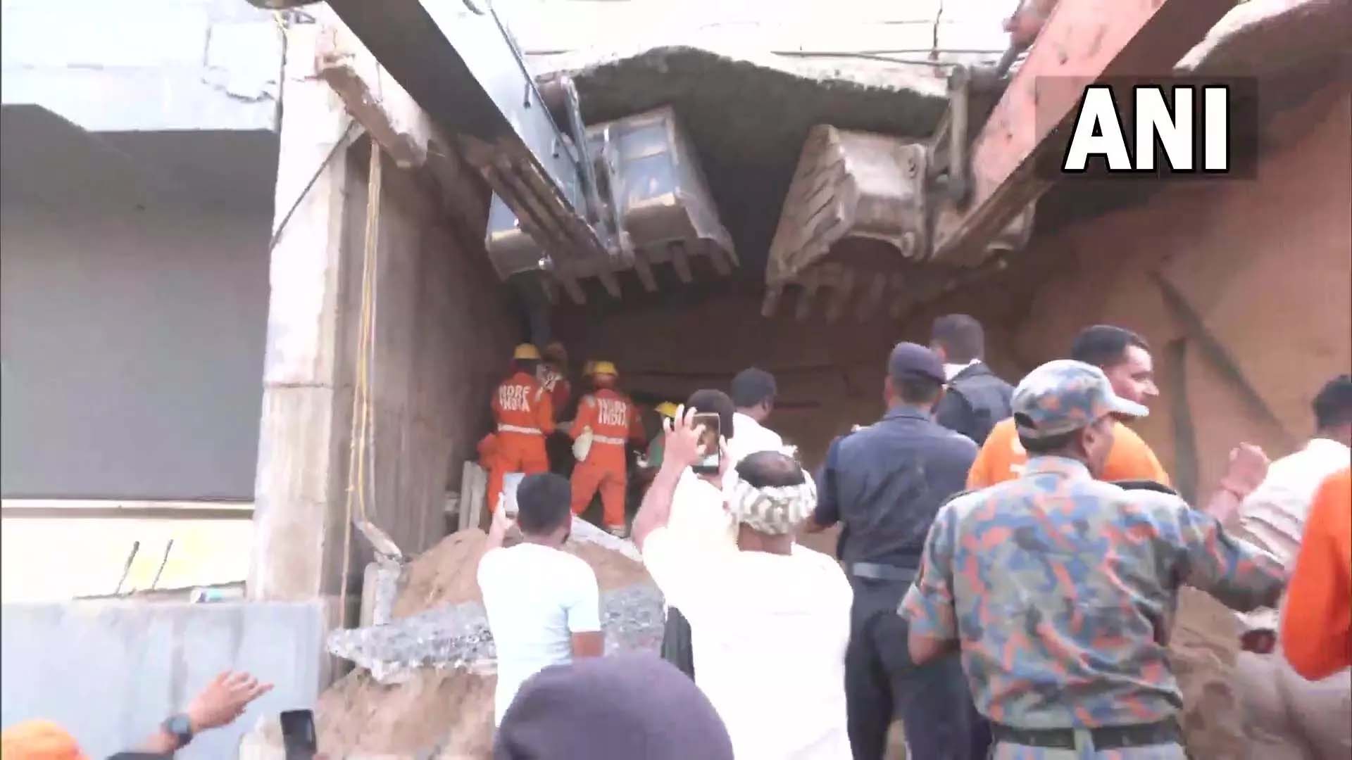 NDRF team pulled out the child trapped between the pillars of the bridge