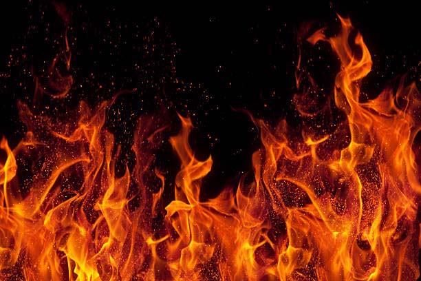 Goods worth lakhs burnt to ashes due to fire in plastic godown