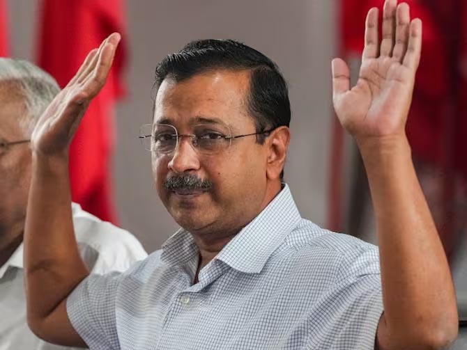 CM Kejriwal targeted the center regarding law and order