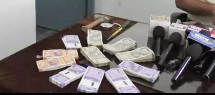 Businessman’s servant arrested, had stolen 2 lakh 70 thousand cash from home