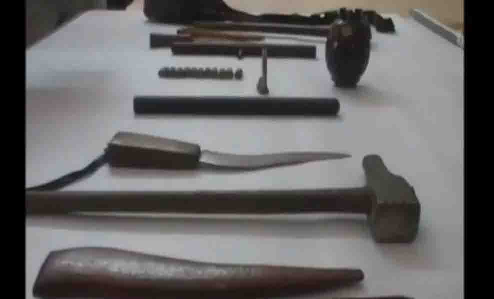 Naxalites arms factory exposed, were making 12 bore guns