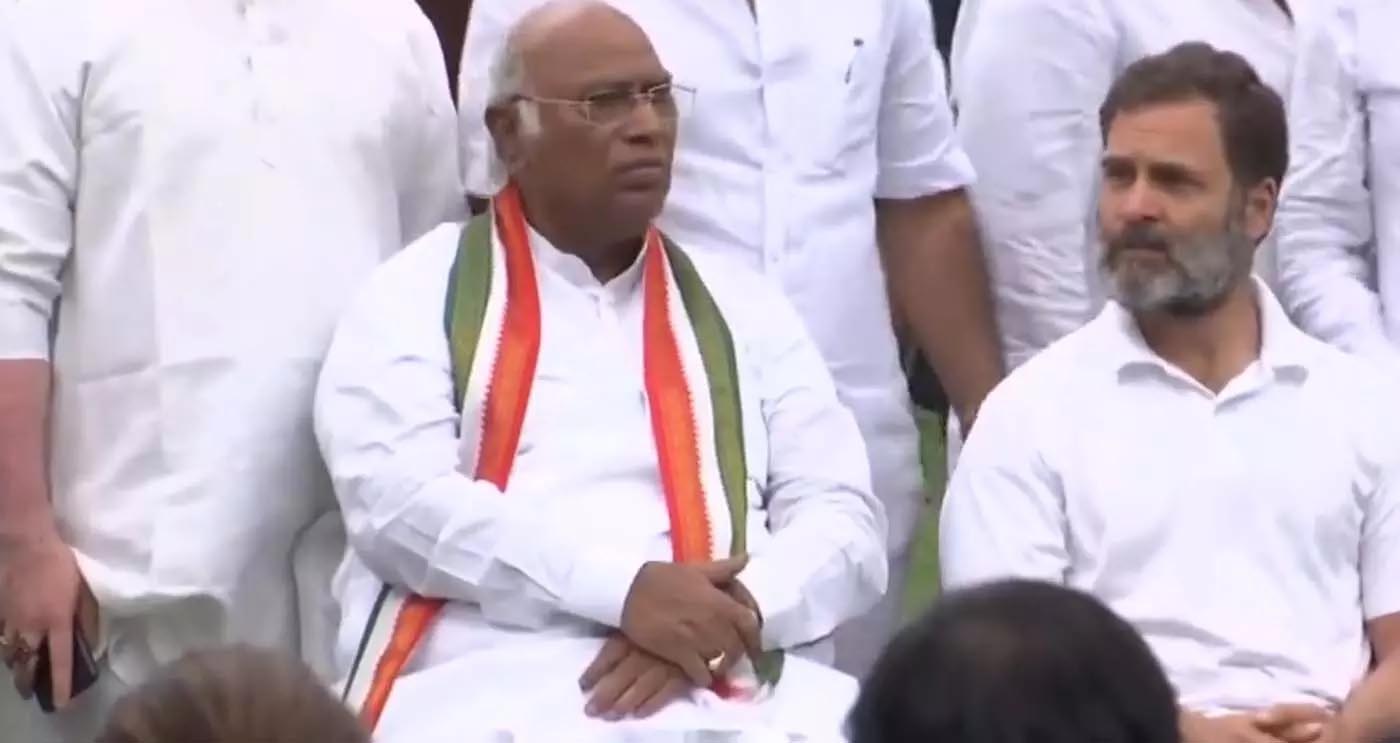 Several BRS leaders join Congress in presence of Mallikarjun Kharge and Rahul Gandhi