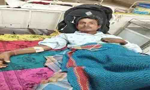 Daughters were crying considering father dead, miracle happened?