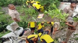 Two killed after uncontrolled car fell into ditch on Badrinath Highway