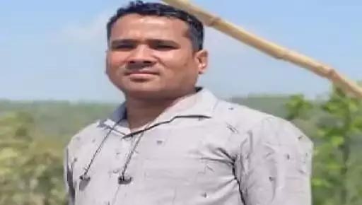 The miscreants were wearing masks, looted from the young man going to his in-laws house