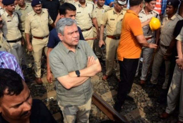 Coromandal Express Accident: Restoration work begins, says Vaishnaw