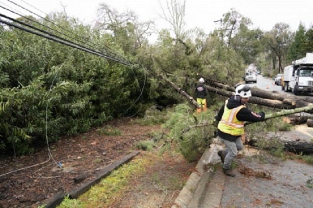 1 killed, 24 injured as multiple tornadoes hit Mississippi